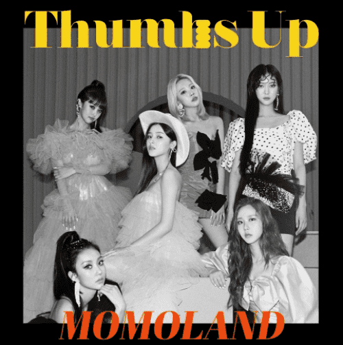 MOMOLAND Thumbs Up